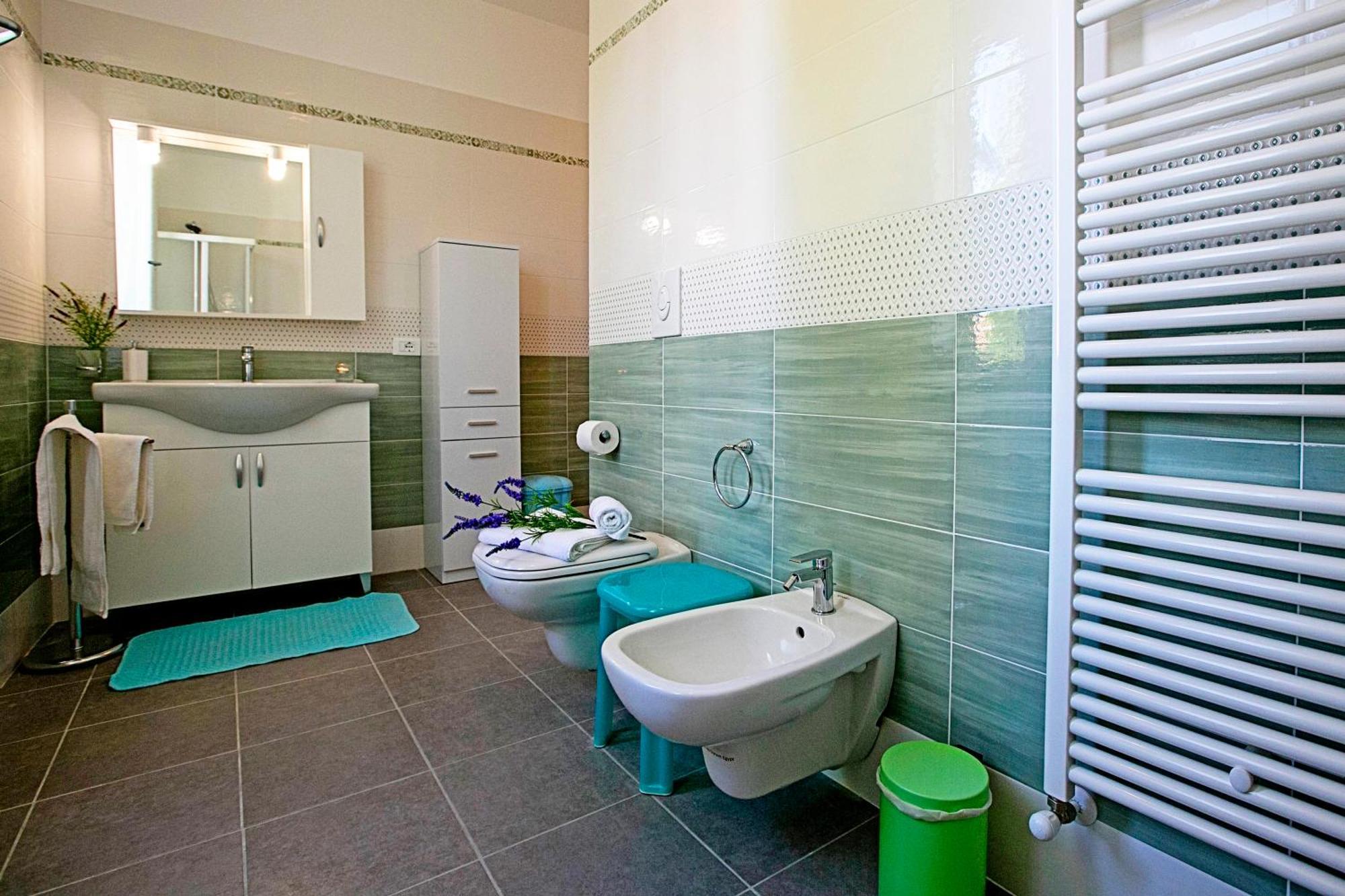 Villa Mimosa - Appartamento 2 Desenzano del Garda Esterno foto