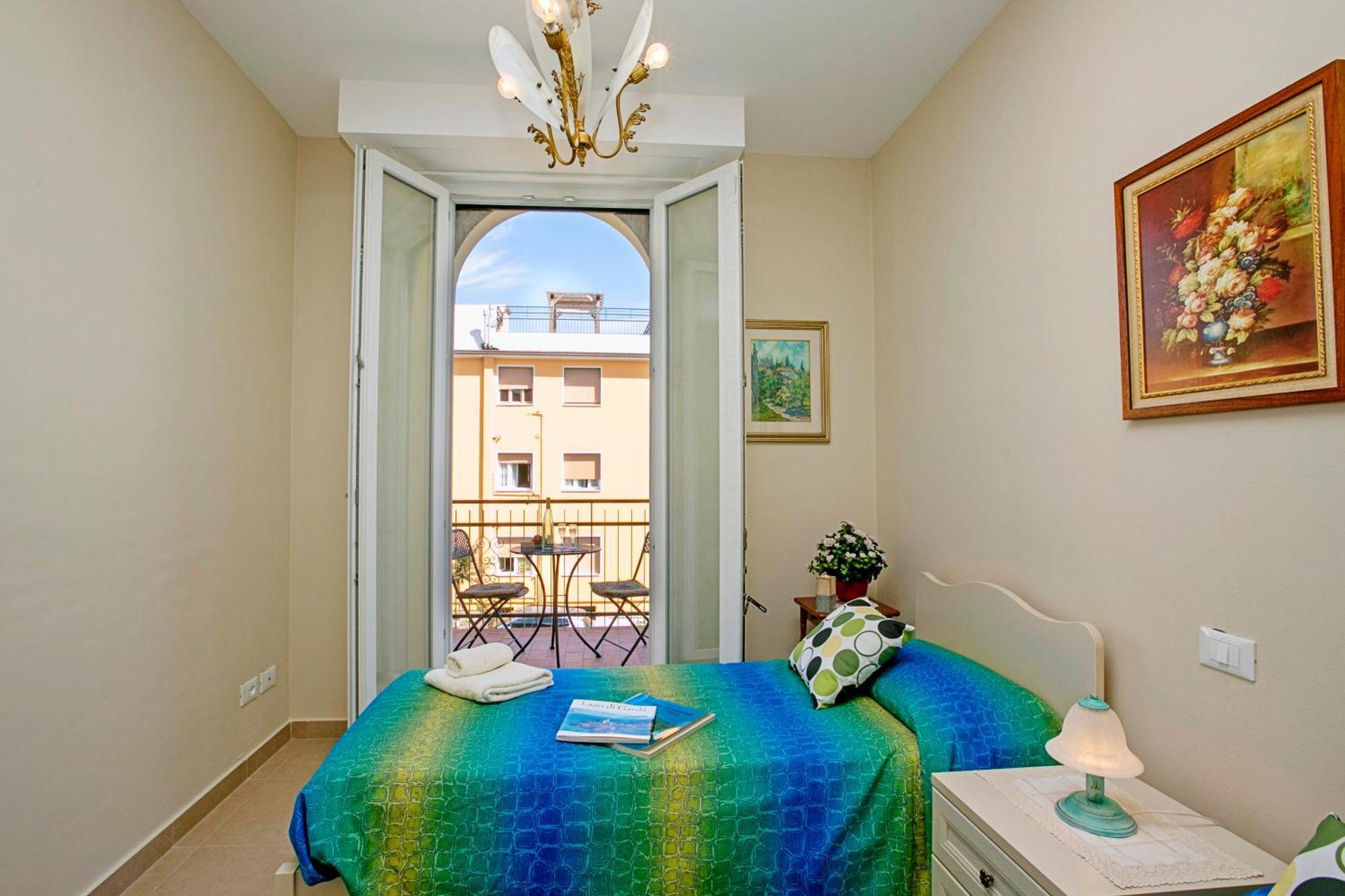Villa Mimosa - Appartamento 2 Desenzano del Garda Esterno foto
